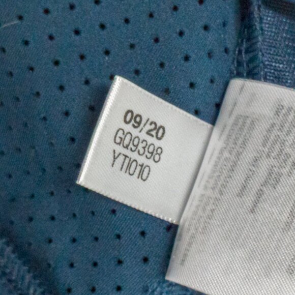 Adidas Crew-Navy Perforated Full-Zip Golf Jacket | NWT Women’s S - Picture 13 of 14